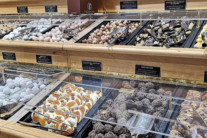 Paris Sweet & Chocolate Family Treasure Hunt