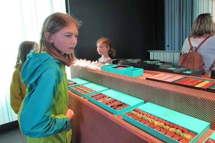 Paris Sweet & Chocolate Family Treasure Hunt