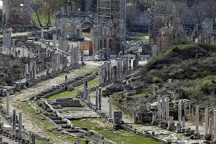 Perge Aspedos Anc City Temple of Apollo Waterfalls Tour (all-in)