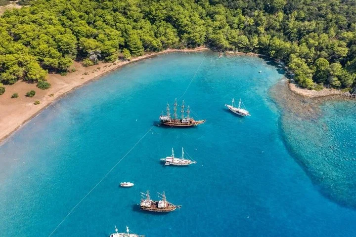Pirate Boat Trip in Kemer with Lunch & Transfer from Antalya