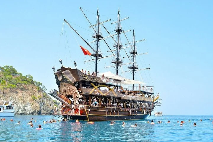 Pirate Boat Trip in Kemer with Lunch & Transfer from Antalya
