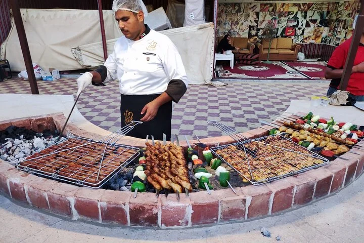 Platinum Desert Safari in 4x4, Quad Bike, Live BBQ and Shows