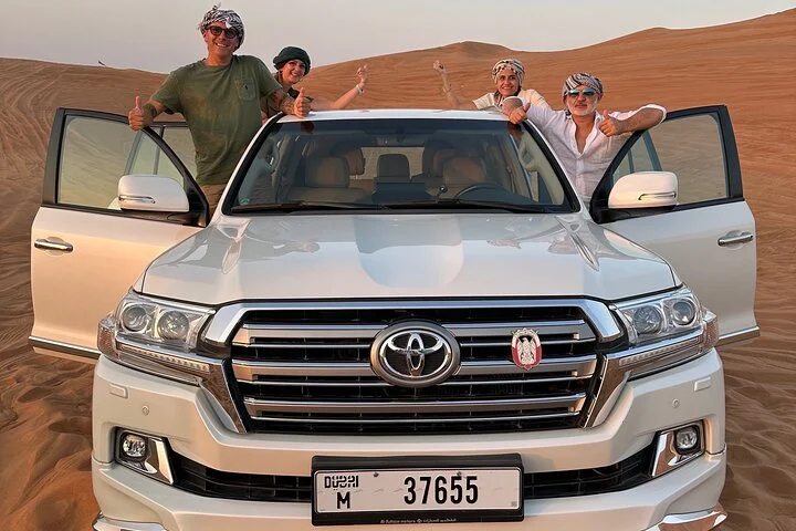 Platinum Desert Safari in 4x4, Quad Bike, Live BBQ and Shows