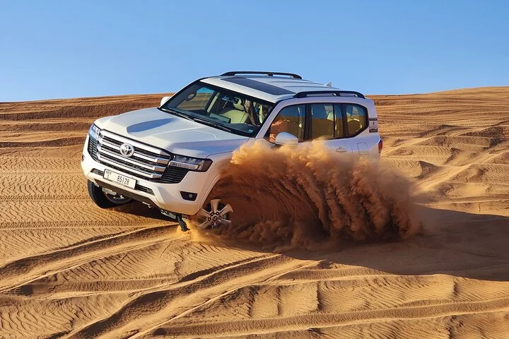 Premium Desert Safari Dubai with BBQ Dinner and Live Shows