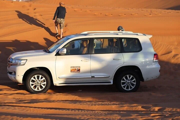 Premium Desert Safari Dubai with BBQ Dinner and Live Shows