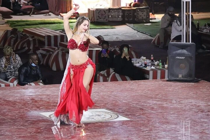 Premium Desert Safari Dubai with BBQ Dinner and Live Shows