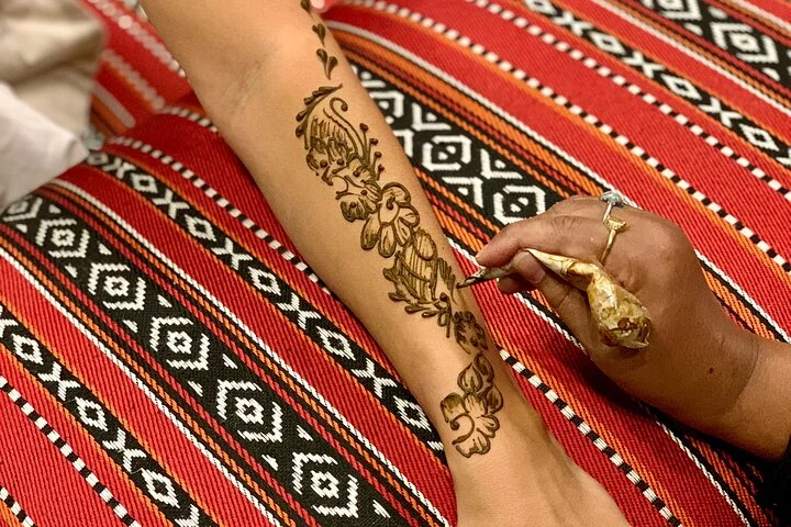 Premium Desert Safari Evening with Dinner and Show