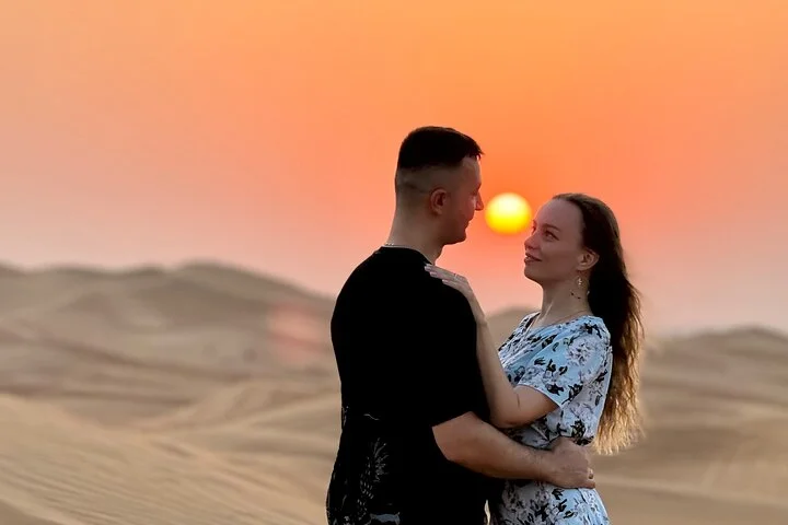 Premium Desert Safari Evening with Dinner and Show