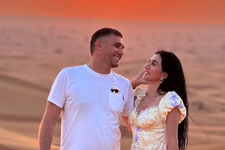 Premium Desert Safari Evening with Dinner and Show