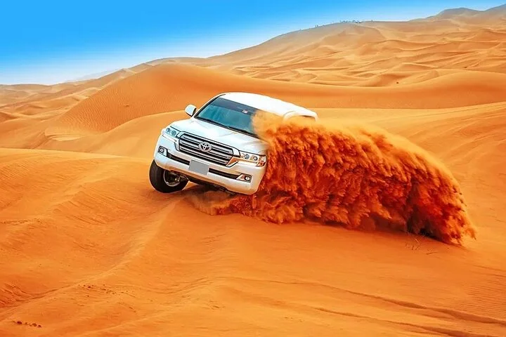 Premium Desert Safari With BBQ Dinner & Belly Dance