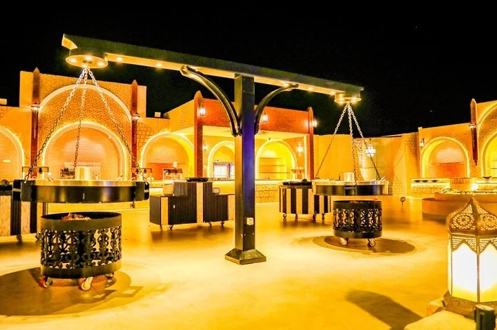 Premium Desert Safari With BBQ Dinner & Belly Dance