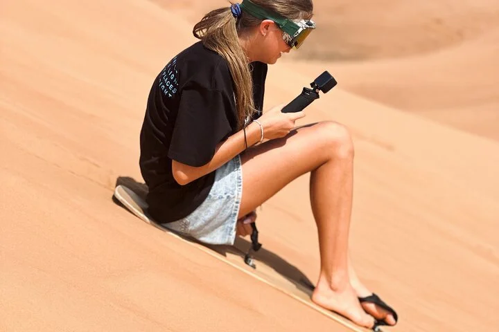 Premium Dubai Sunset Red Dune Desert Safari, Sandboard & Camel