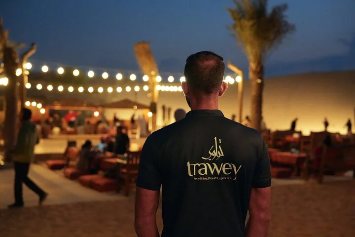 Premium Dubai Sunset Red Dune Desert Safari, Sandboard & Camel