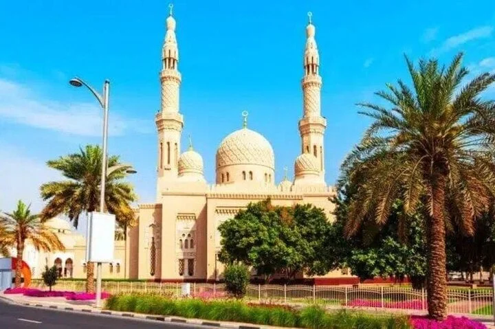 Private 4 hour Dubai Sightseeing Tour with a Guide