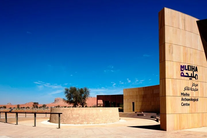Private 4x4 Mleiha Archaeological Desert Safari with Museum visit