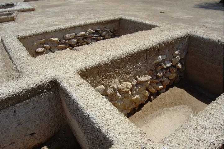 Private 4x4 Mleiha Archaeological Desert Safari with Museum visit