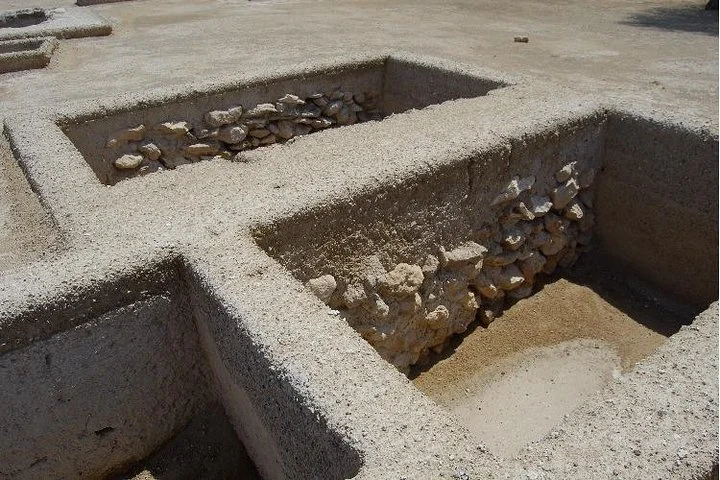 Private 4x4 Mleiha Archaeological Desert Safari with Museum visit