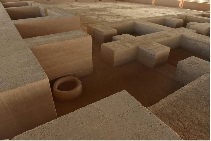 Private 4x4 Mleiha Archaeological Desert Safari with Museum visit