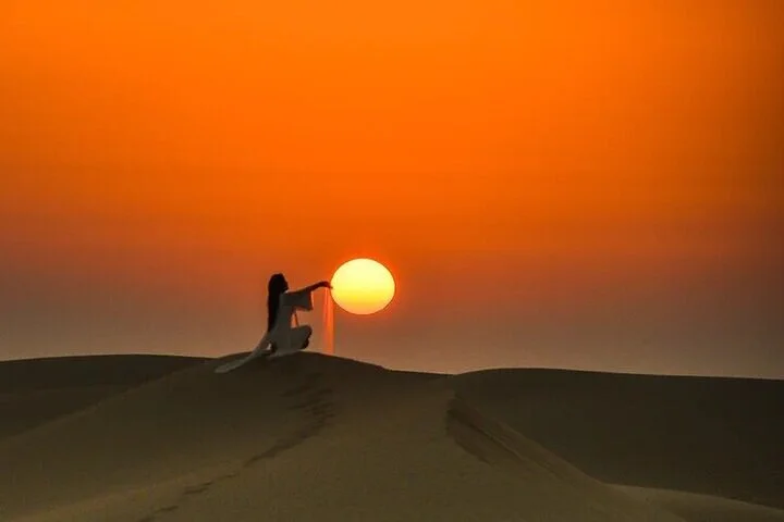 Private 4x4 Sunrise Desert Safari with Camel Ride