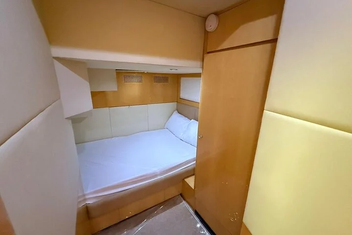 Private 52ft Yacht Cruise Exclusive Charter Experience in Dubai