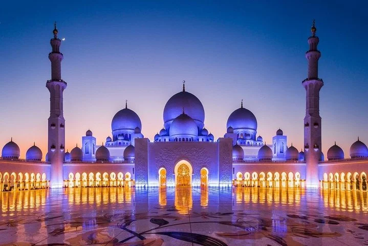 Private Abu Dhabi city tour Grand Mosque and Louvre museum