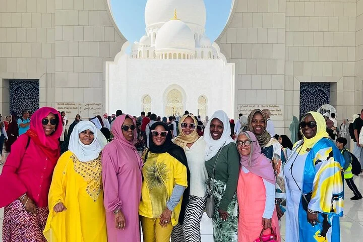 Private Abu Dhabi City Tour with Gold Coffee at Emirates Palace