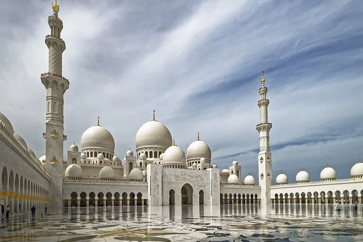 Private Abu Dhabi City Tour with Pick Up