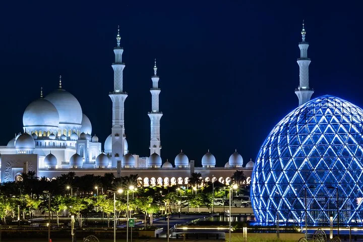 Private Abu Dhabi City Tour with Pick Up