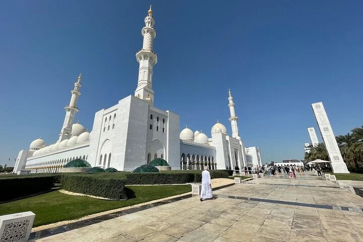 Private Abu Dhabi Sightseeing Tour from Dubai