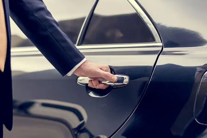 Private Car and Driver Hire Dubai Full Day