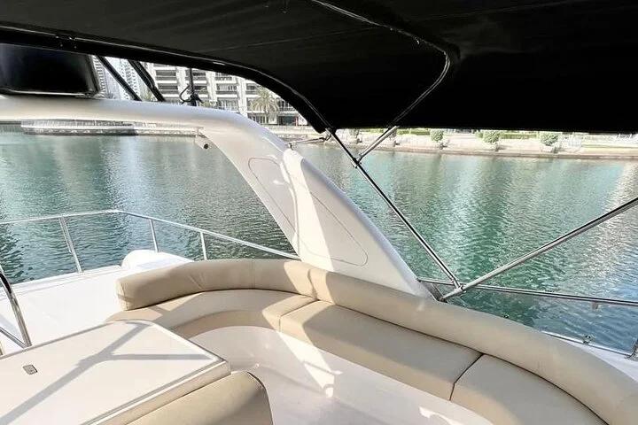 Private cruise Dubai Sea Escape-Swim, Tan & Sightsee!