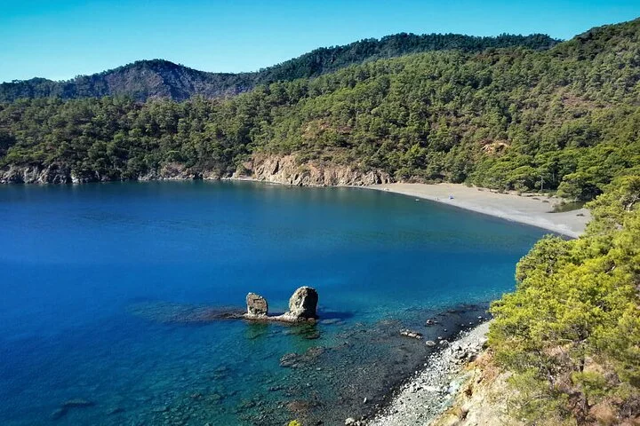 Private Daily Boat Tour !