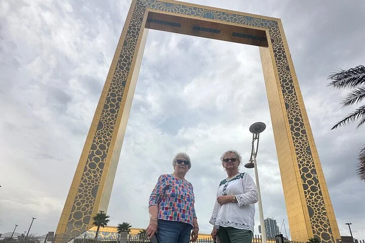 Private Dubai City Tour – Old & New Dubai Highlights