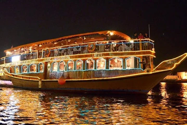 Private Dubai city tour with Dubai Marina Dhow Cruise
