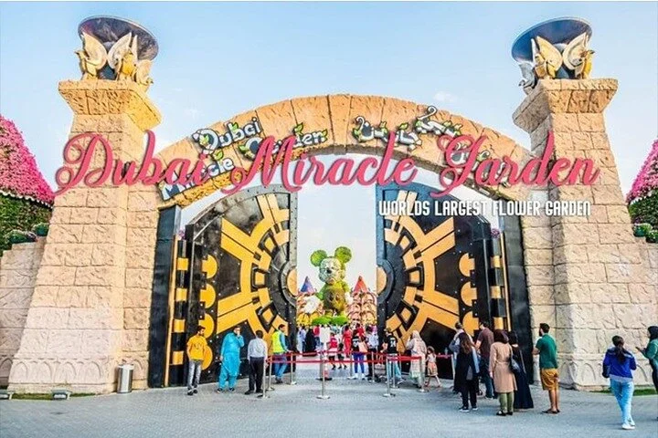 Private Dubai City Tour with Miracle Garden Ticket