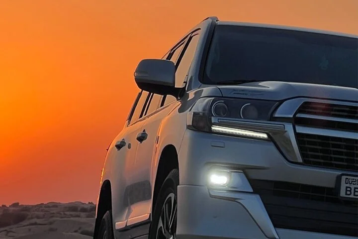 Private Evening Desert Safari Dubai 4×4 Vehicle with BBQ Dinner