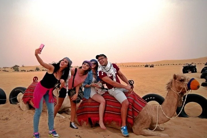 Private Evening Desert Safari with BBQ Dinner & Sand Boarding