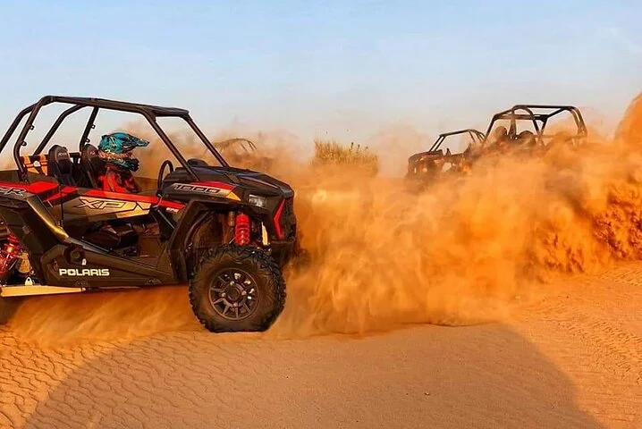 Private Evening Desert Safari with BBQ Dinner & Sand Boarding