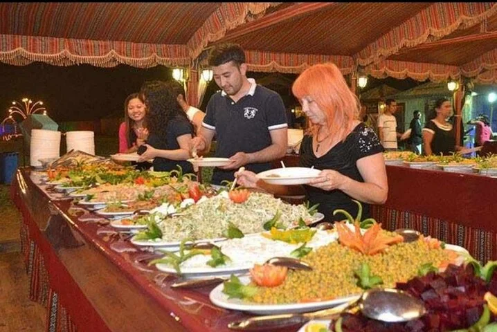 Private Evening Desert Safari with BBQ Dinner & Sand Boarding