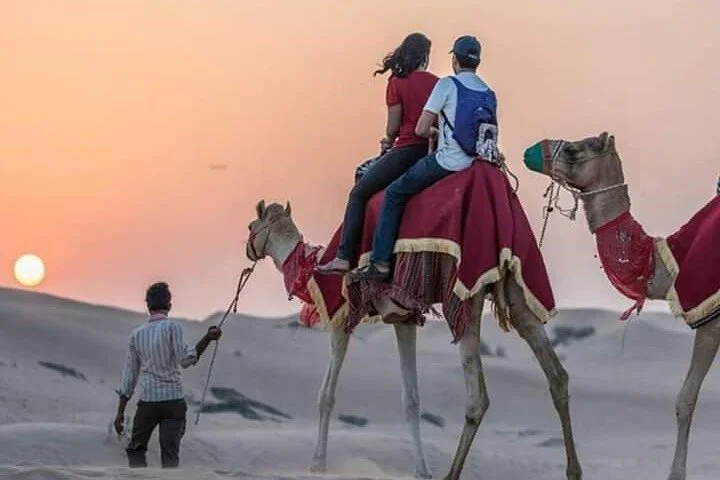 Private Evening Desert Safari with BBQ Dinner & Sand Boarding