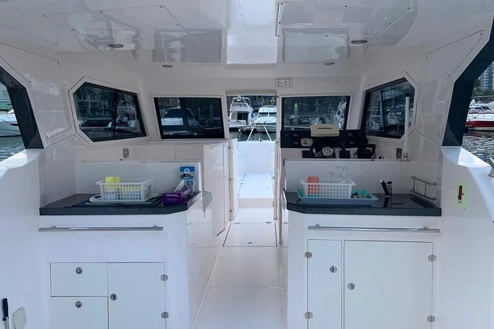 Private Fishing Yacht Tour from Dubai Marina