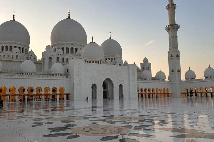 Private Full Day Tour of Abu Dhabi