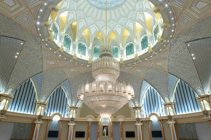 Private Full Day Tour of Abu Dhabi from Dubai