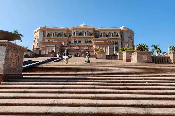 Private Full Day Tour of Abu Dhabi from Dubai