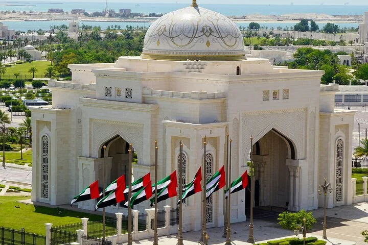 Private Full Day Tour of Abu Dhabi from Dubai