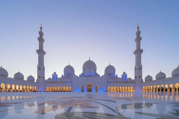 Private Guided Sheikh Zayed Grand Mosque Tour from Dubai