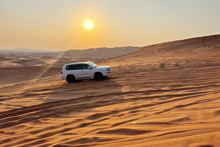 Private Hummer H2 Safari Dubai with BBQ Dinner