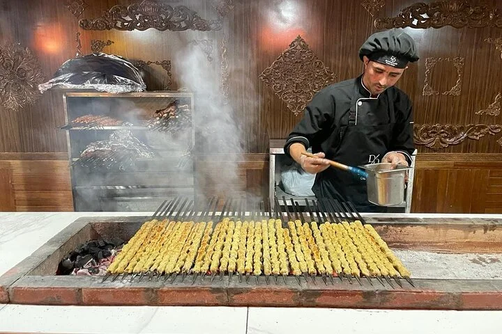 Private Hummer H2 Safari Dubai with BBQ Dinner