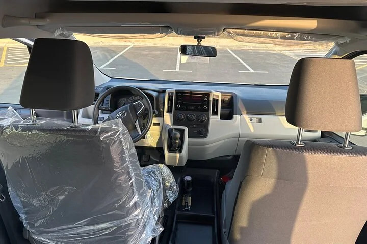 Private Mini Bus Rental With Driver In Dubai