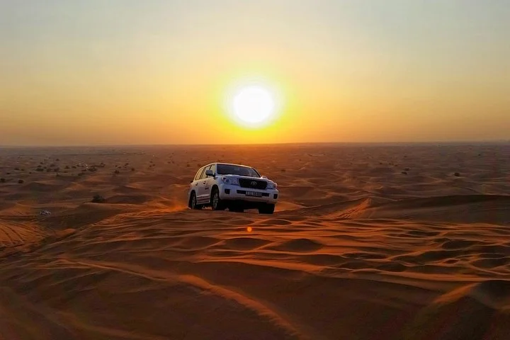 Private Morning Desert Safari Dubai with Dune Bashing & Sandboard